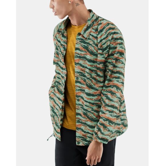Fabletics Unisex Size Medium Green Tiger Camo The Only Coaches Jacket - Picture 4 of 13
